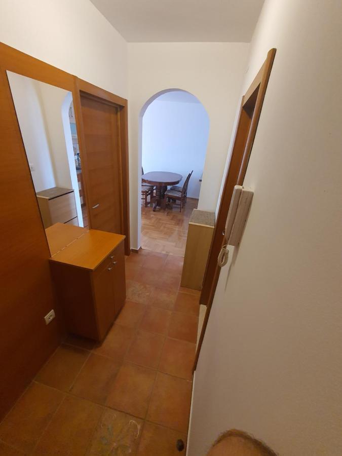 Oksana Apartment Podgorica Kültér fotó