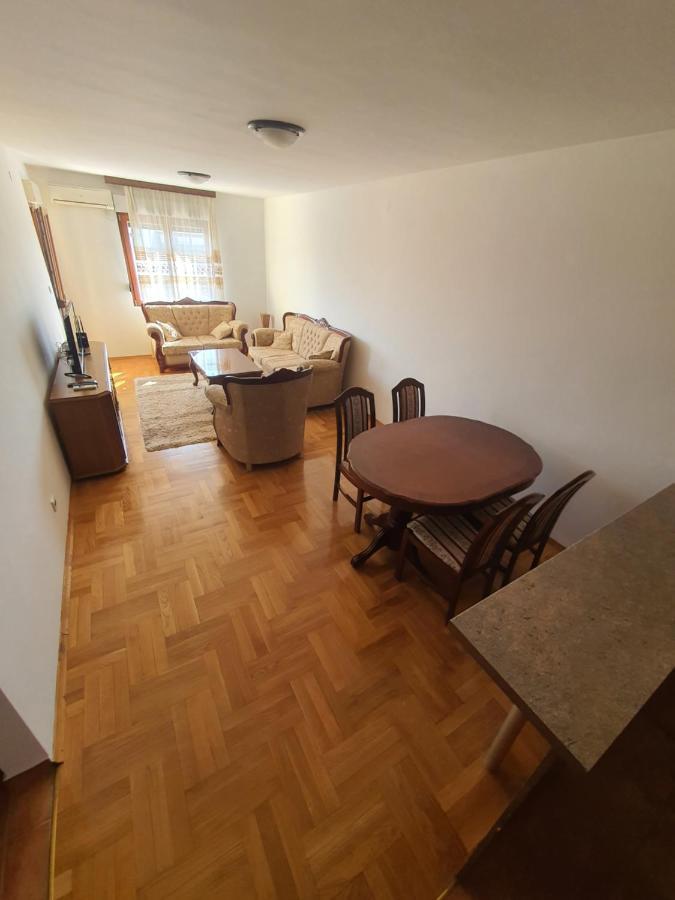 Oksana Apartment Podgorica Kültér fotó